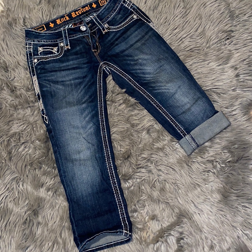 Rock Revival capris size 25